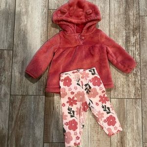 Like new fleece and matching pants